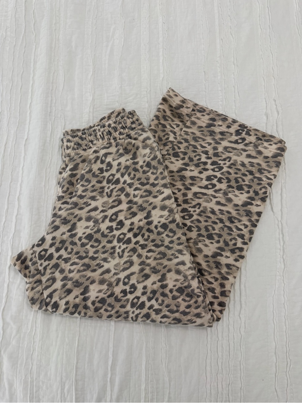 Aerie Go-To Slouchy Sweatpant Leopard Print Wide Leg Lounge Pants - Picture 4 of 6